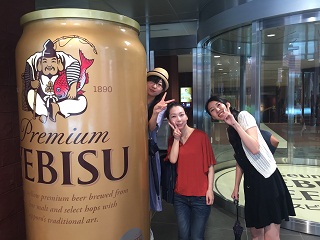 ビールがたのしみな女性陣